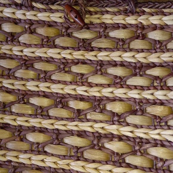 Scala Woven Beach Tote - Picture 3 of 9